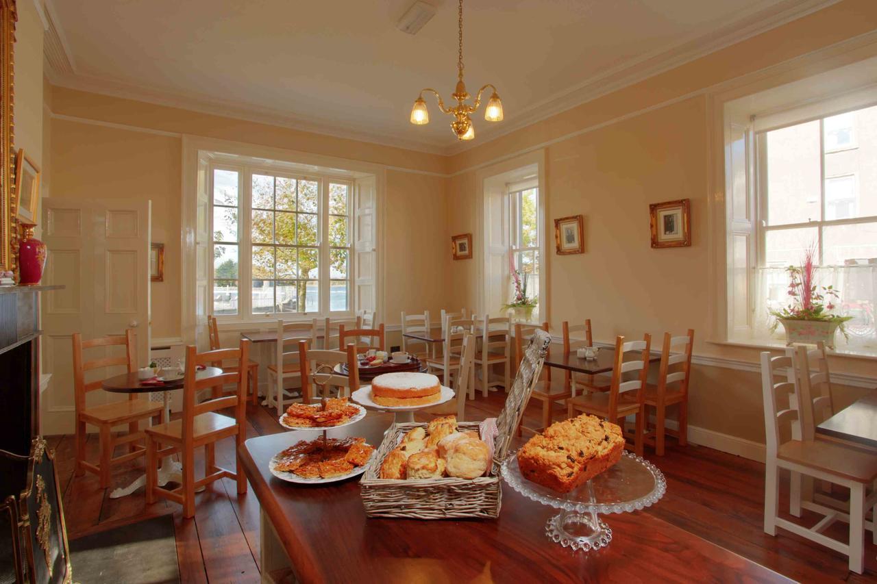 Corrib House Guest Accommodation Galway Exterior photo